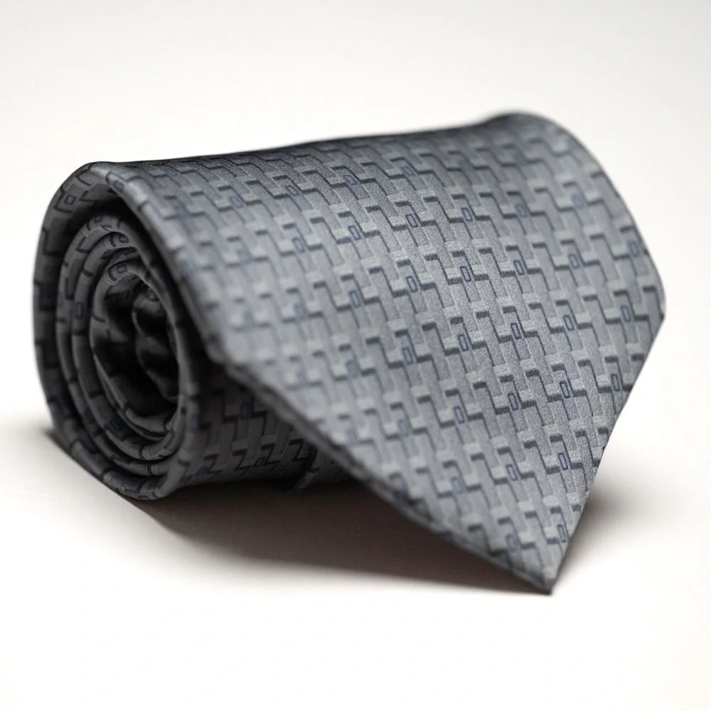 Gianfranco Ruffini VTG Italian‎ Silk Gray Geometric Patterned Men's Necktie, EUC